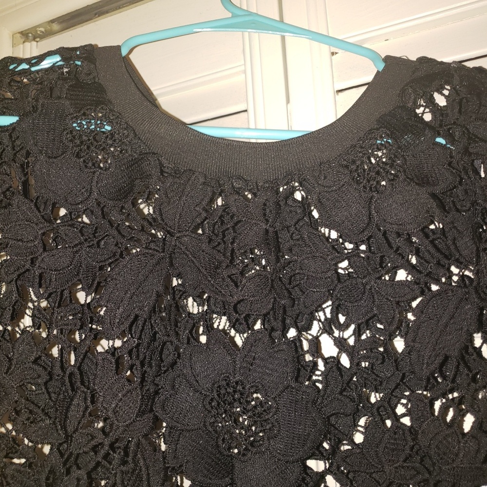 Say what? Black lace see-thru top size small - Picture 2 of 4